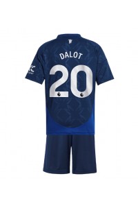 Manchester United Diogo Dalot #20 Babytruitje Uit tenue Kind 2024-25 Korte Mouw (+ Korte broeken)